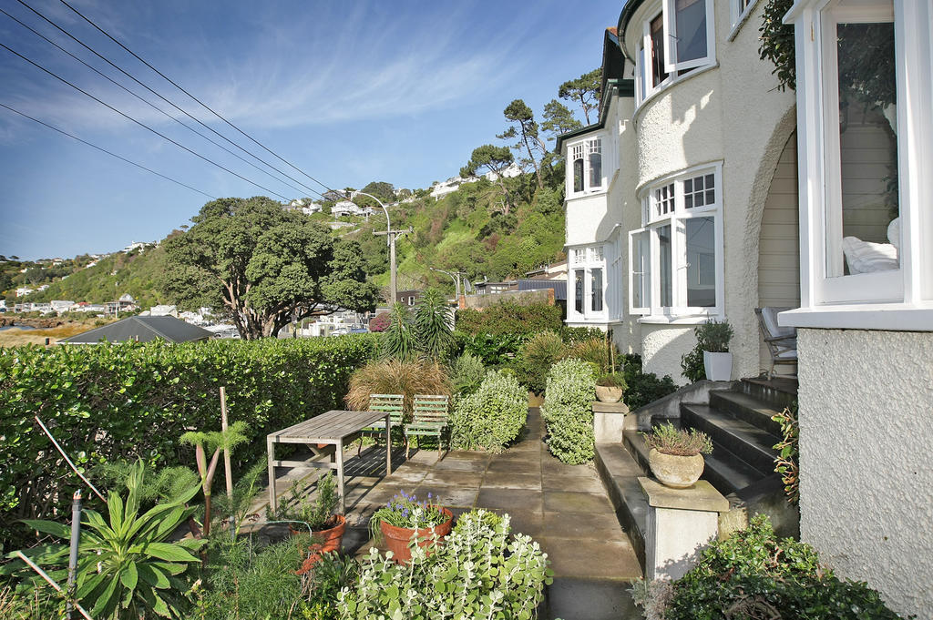 Beachfront Wellington Bed And Breakfast Exterior foto